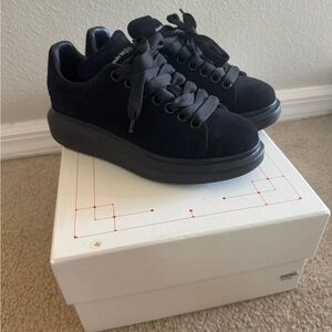 Alexander McQueen Black Sneakers Women’s